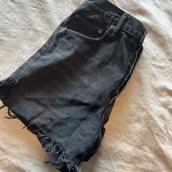 AGOLDE Parker Shorts - Picture 3 of 4